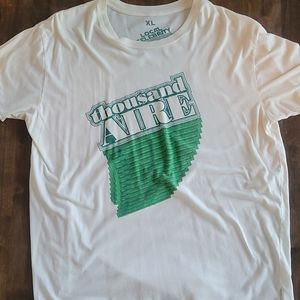Vintage Local Celebrity T-shirt XL